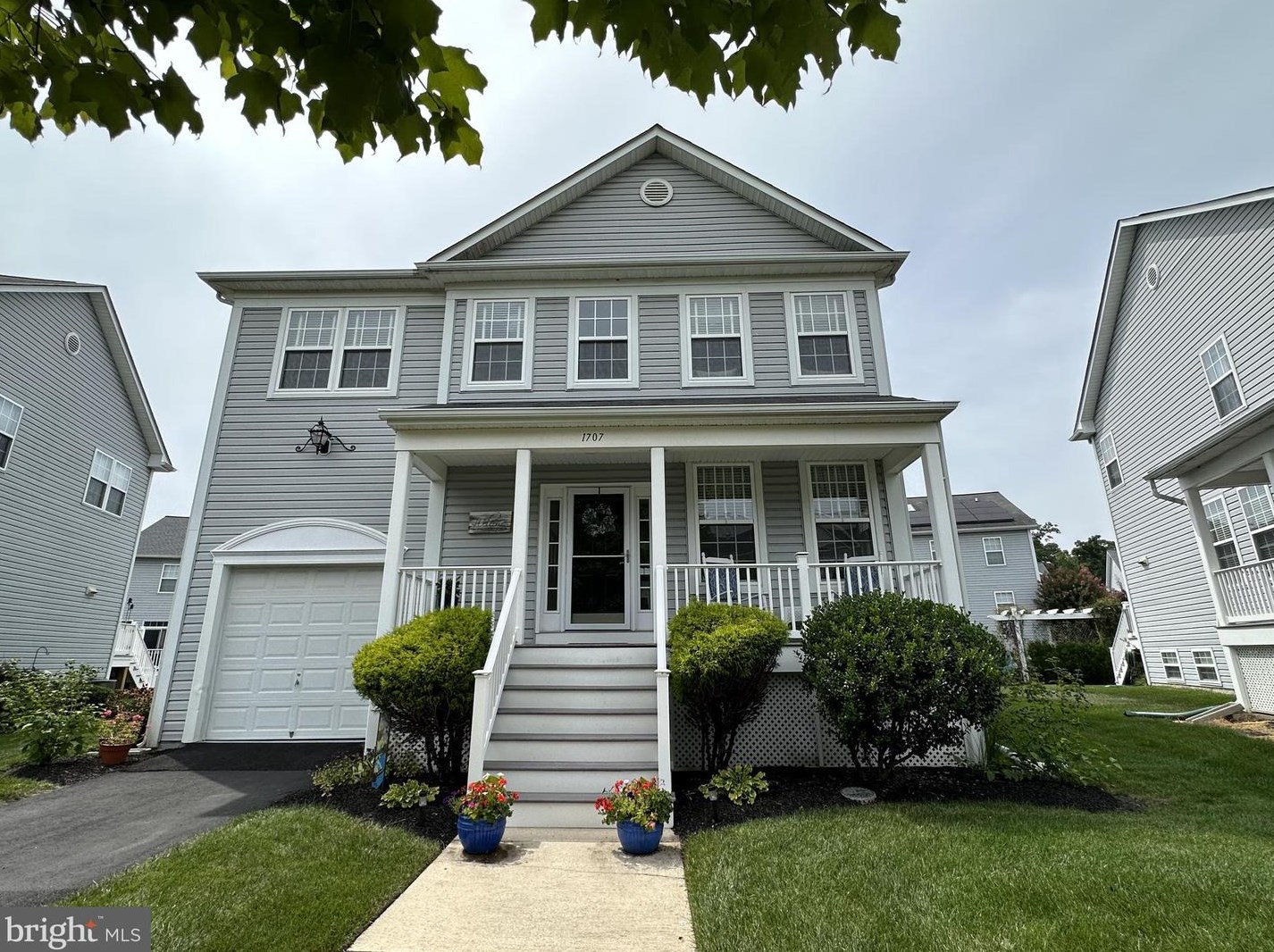 1707 Newport Cir, Baltimore, MD 21221-2225