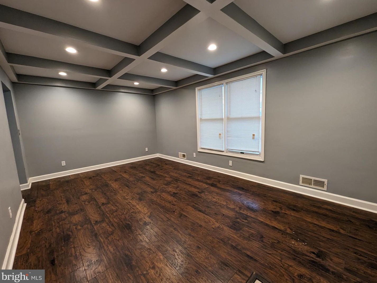 1679 Yakona Rd, Baltimore MD 21286-2348 exterior