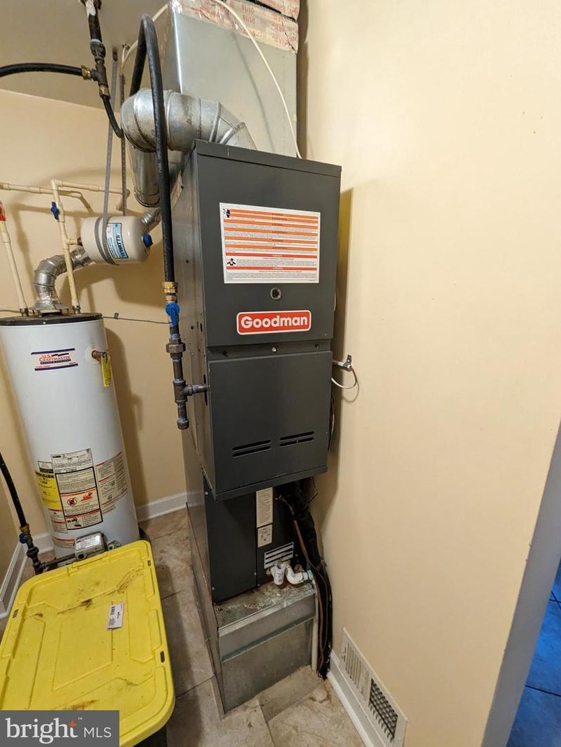 1679 Yakona Rd, Baltimore MD 21286-2348 exterior