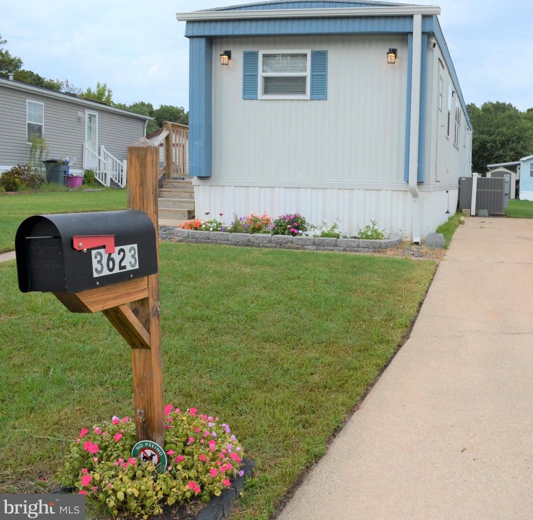 3623 Dahlia Ln, Baltimore, MD 21220-2120