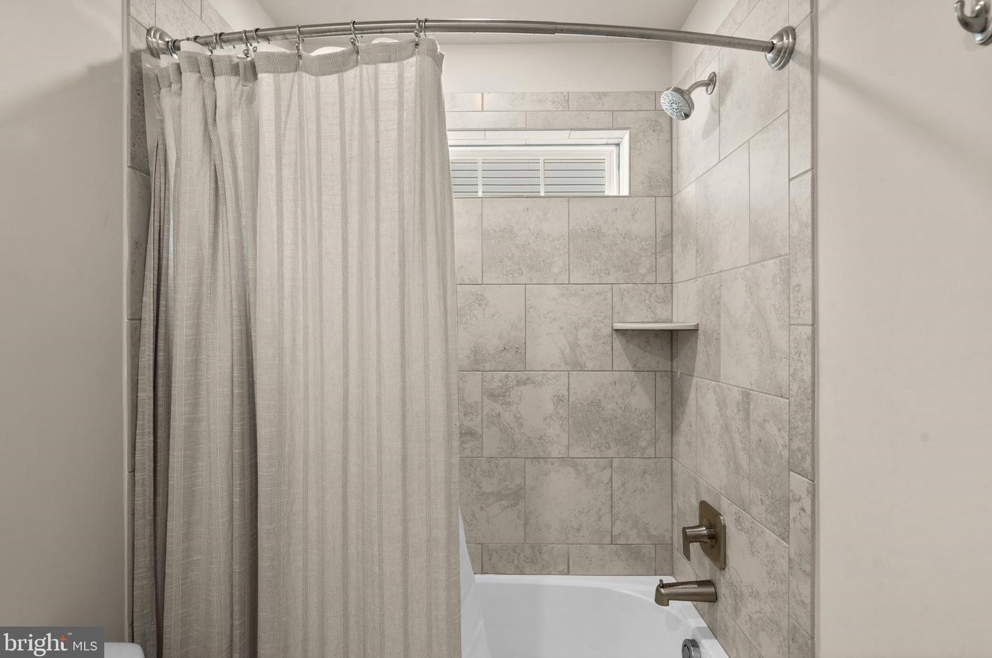 7872 Johnnycake Rd, Baltimore MD 21244-1220 exterior