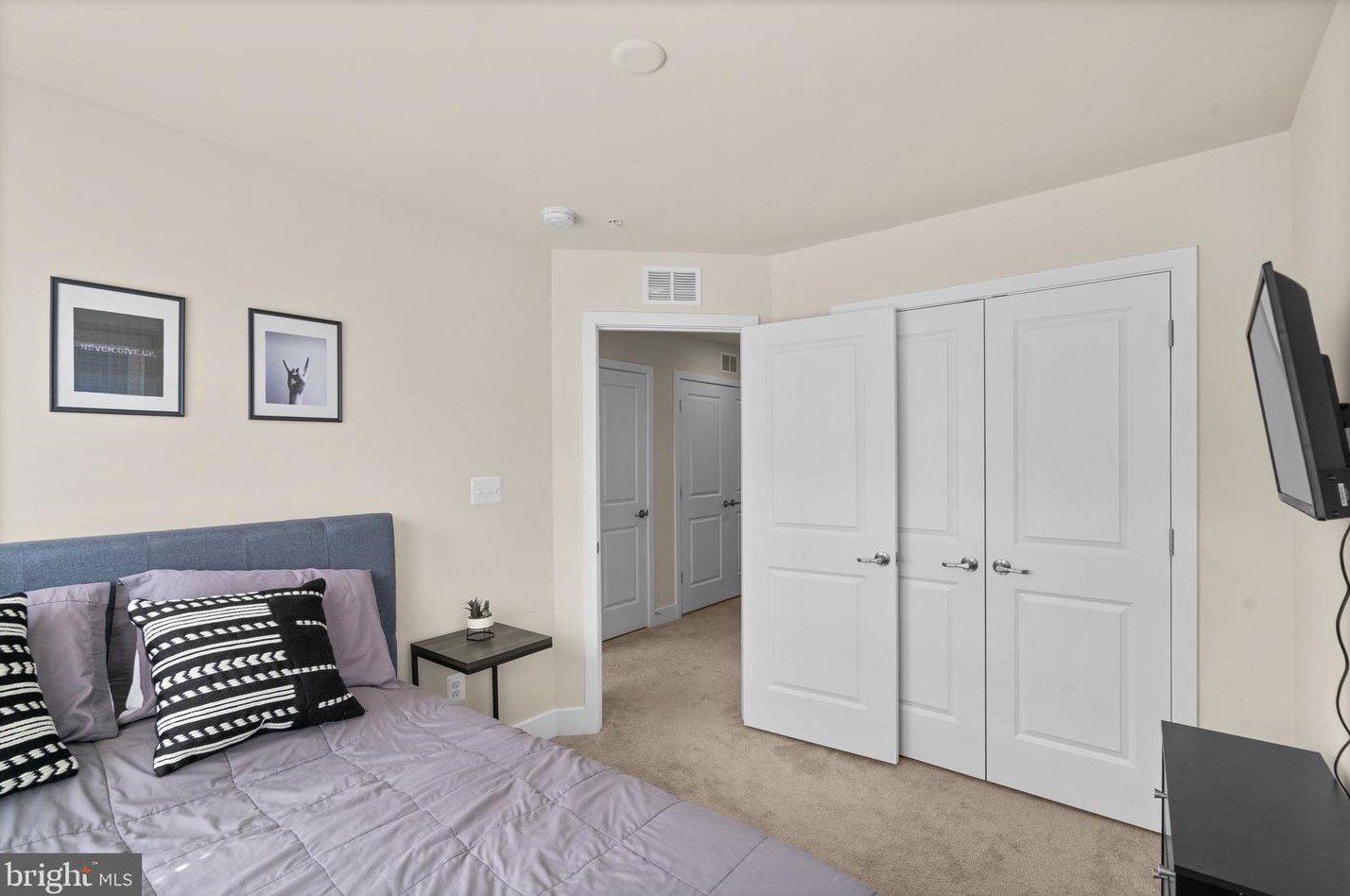 7872 Johnnycake Rd, Baltimore MD 21244-1220 exterior