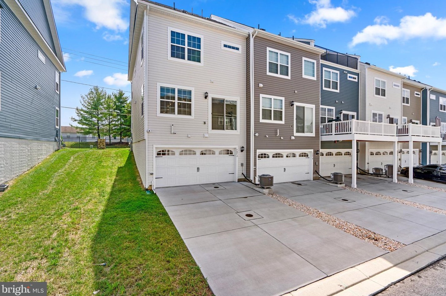 7872 Johnnycake Rd, Baltimore MD 21244-1220 exterior