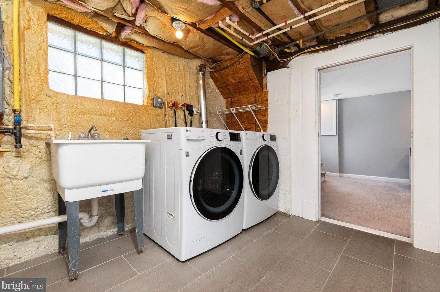 3001 Salisbury Ave, Baltimore MD  21219-1234 exterior