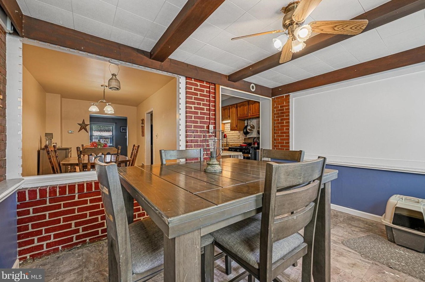 128 Riverthorn Rd, Baltimore MD 21220-4820 exterior