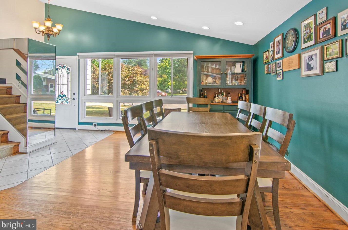6702 Saginaw Cir, Baltimore, MD 21209-1522
