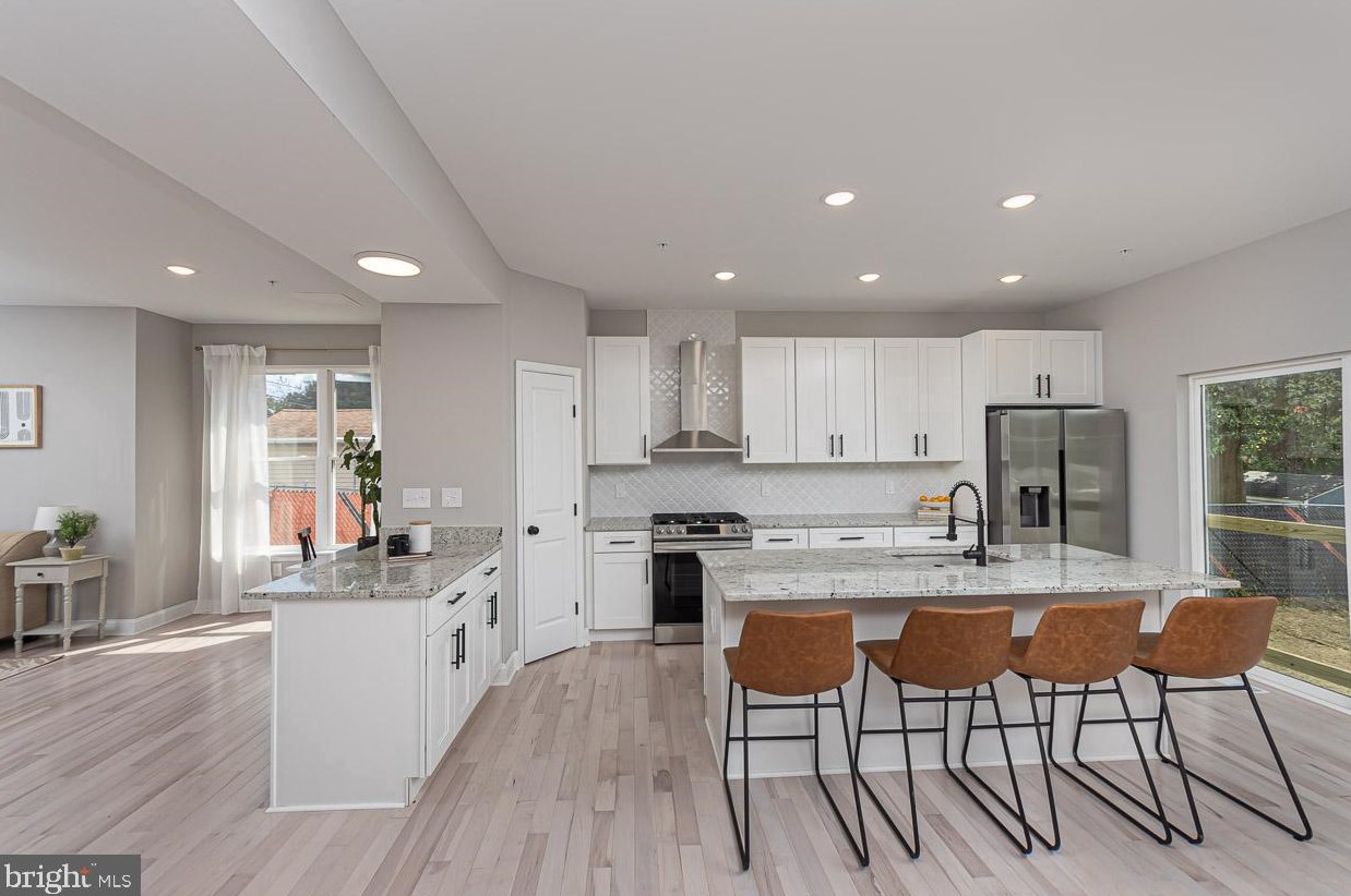 511 Patuxent Ave, Baltimore, MD 21237-3108