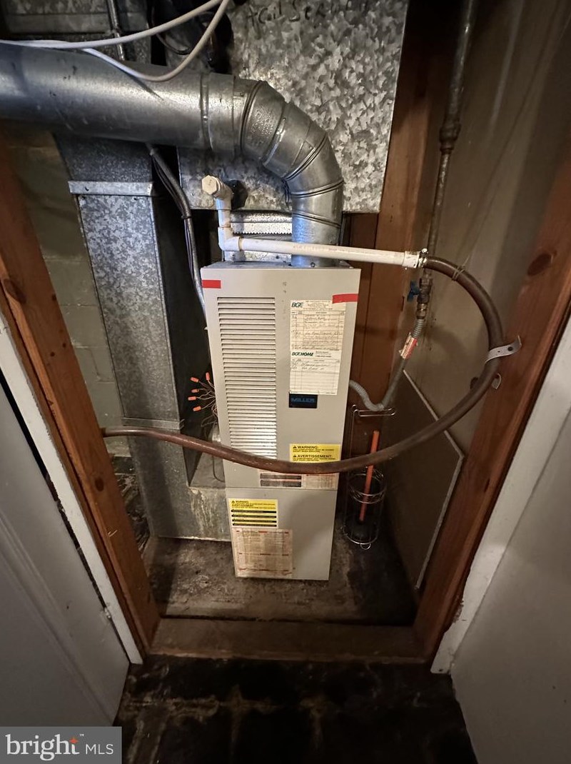 7463 Durwood Rd, Baltimore MD 21222-1332 exterior