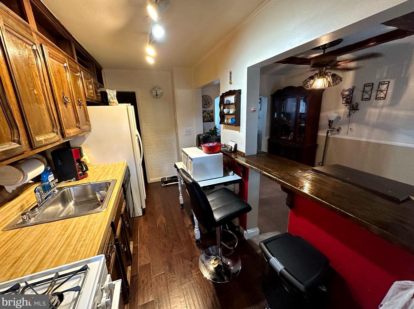 7463 Durwood Rd, Baltimore MD 21222-1332 exterior