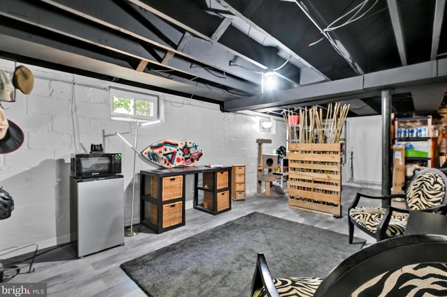 302 Brk Rd, Baltimore MD 21286-5634 exterior