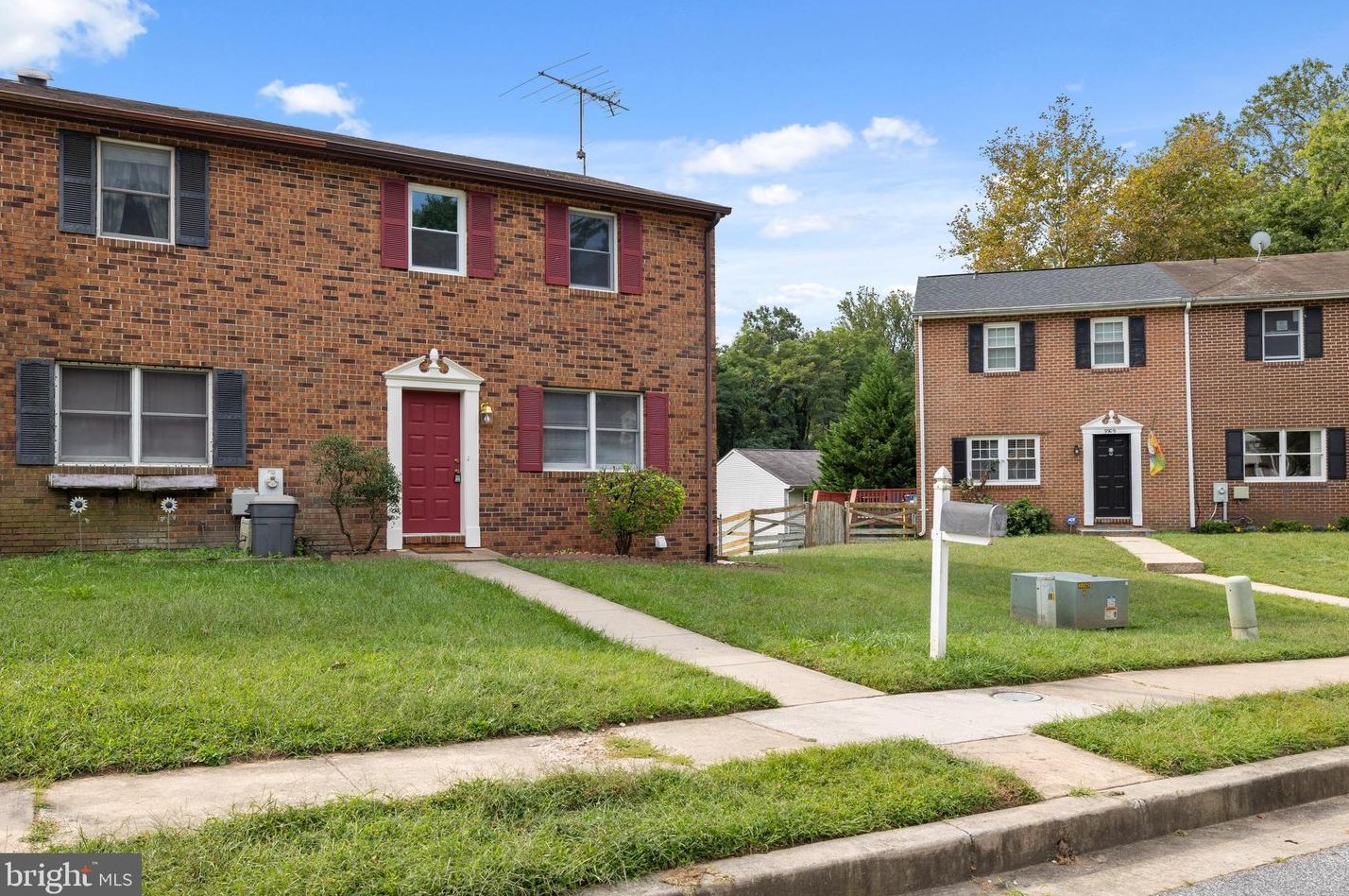 9911 Maidbrook Rd, Baltimore, MD 21234-1241