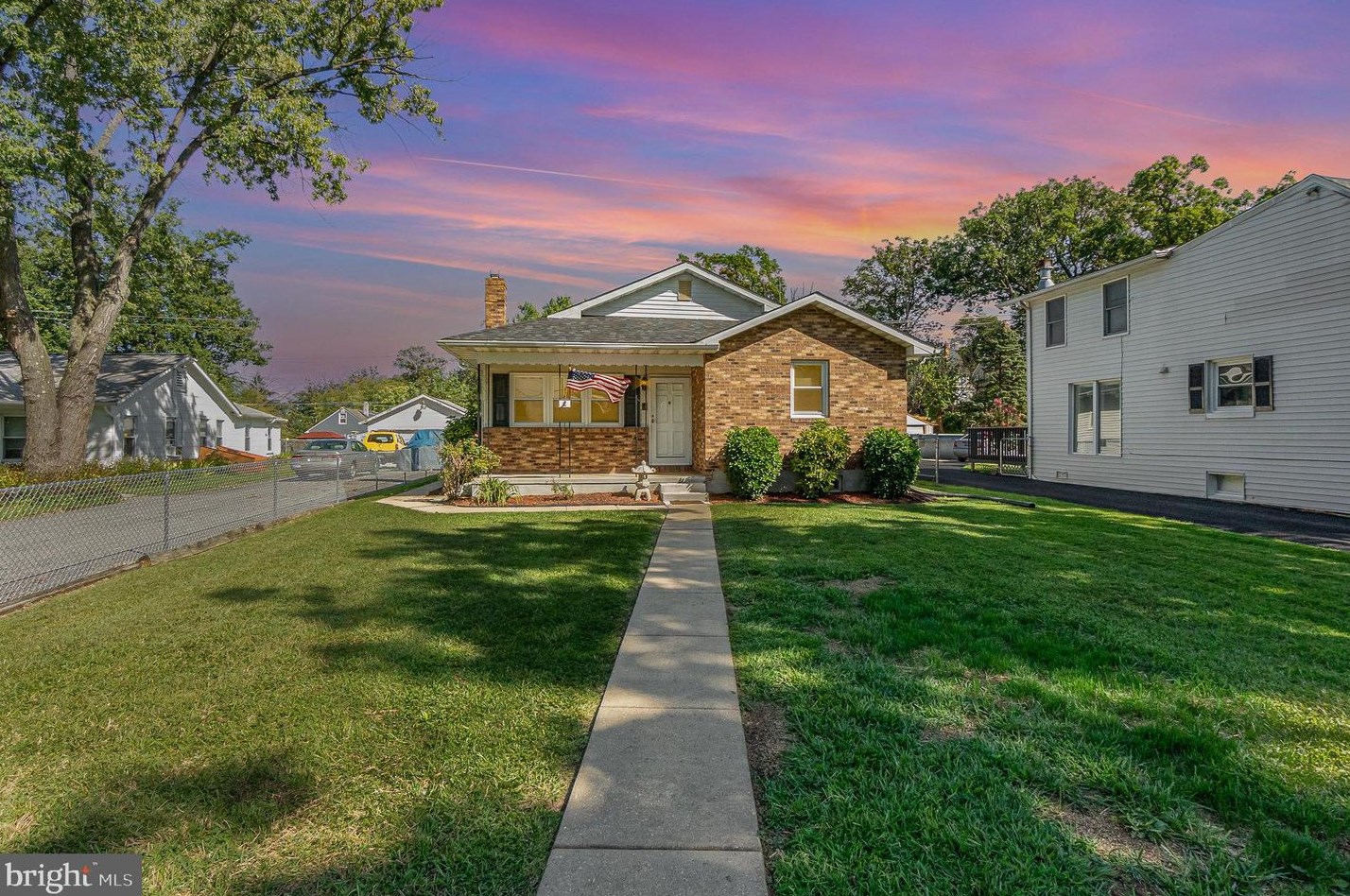 8017 Hillendale Rd, Baltimore, MD 21234-5245