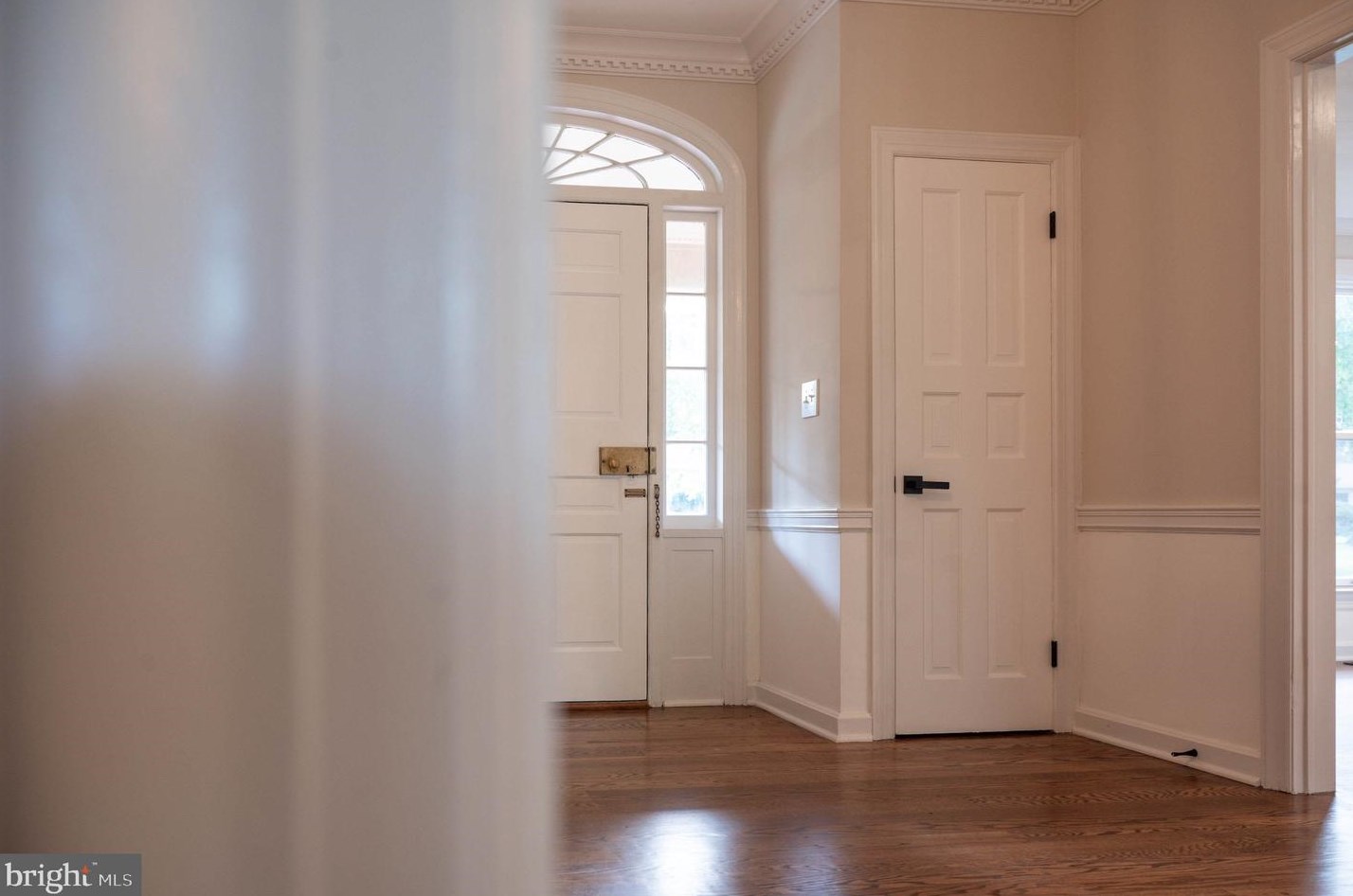 1125 Gypsy Ln, Baltimore MD  21286-1463 exterior