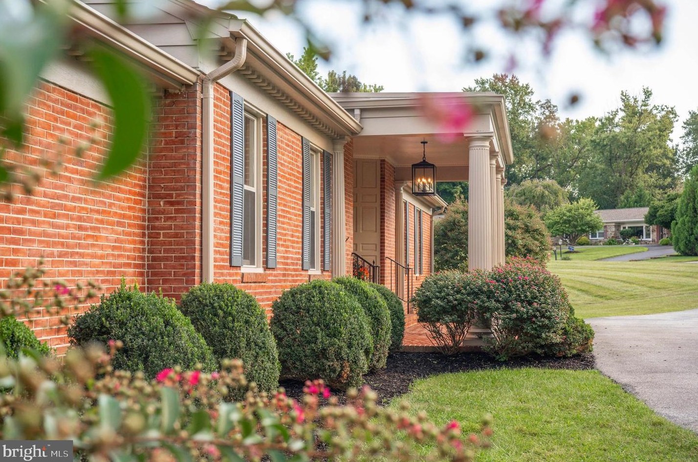 1125 Gypsy Ln, Baltimore MD  21286-1463 exterior