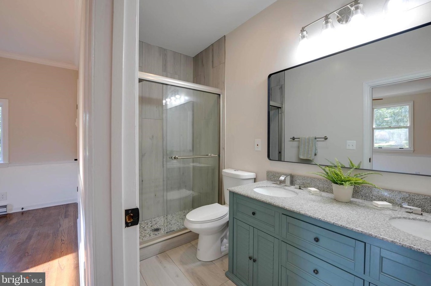 1125 Gypsy Ln, Baltimore MD  21286-1463 exterior