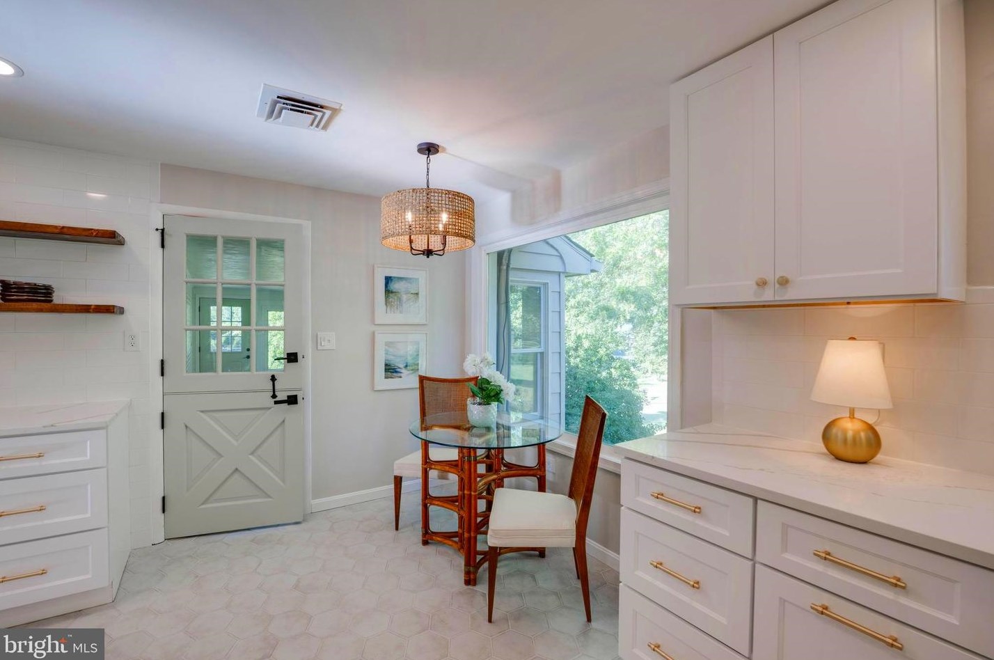 1125 Gypsy Ln, Baltimore MD  21286-1463 exterior