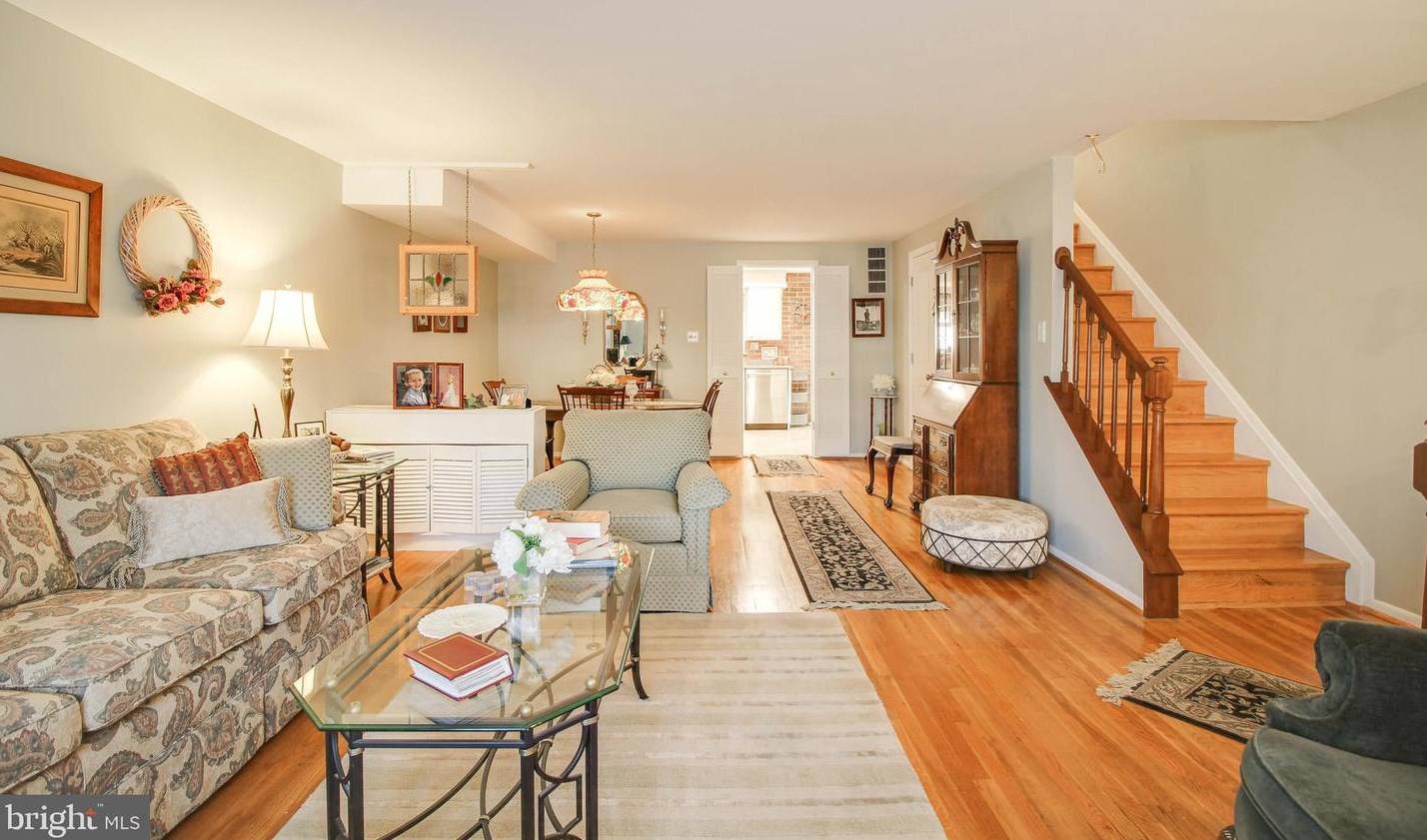 5649 Chelwynd Rd, Baltimore, MD 21227-3807