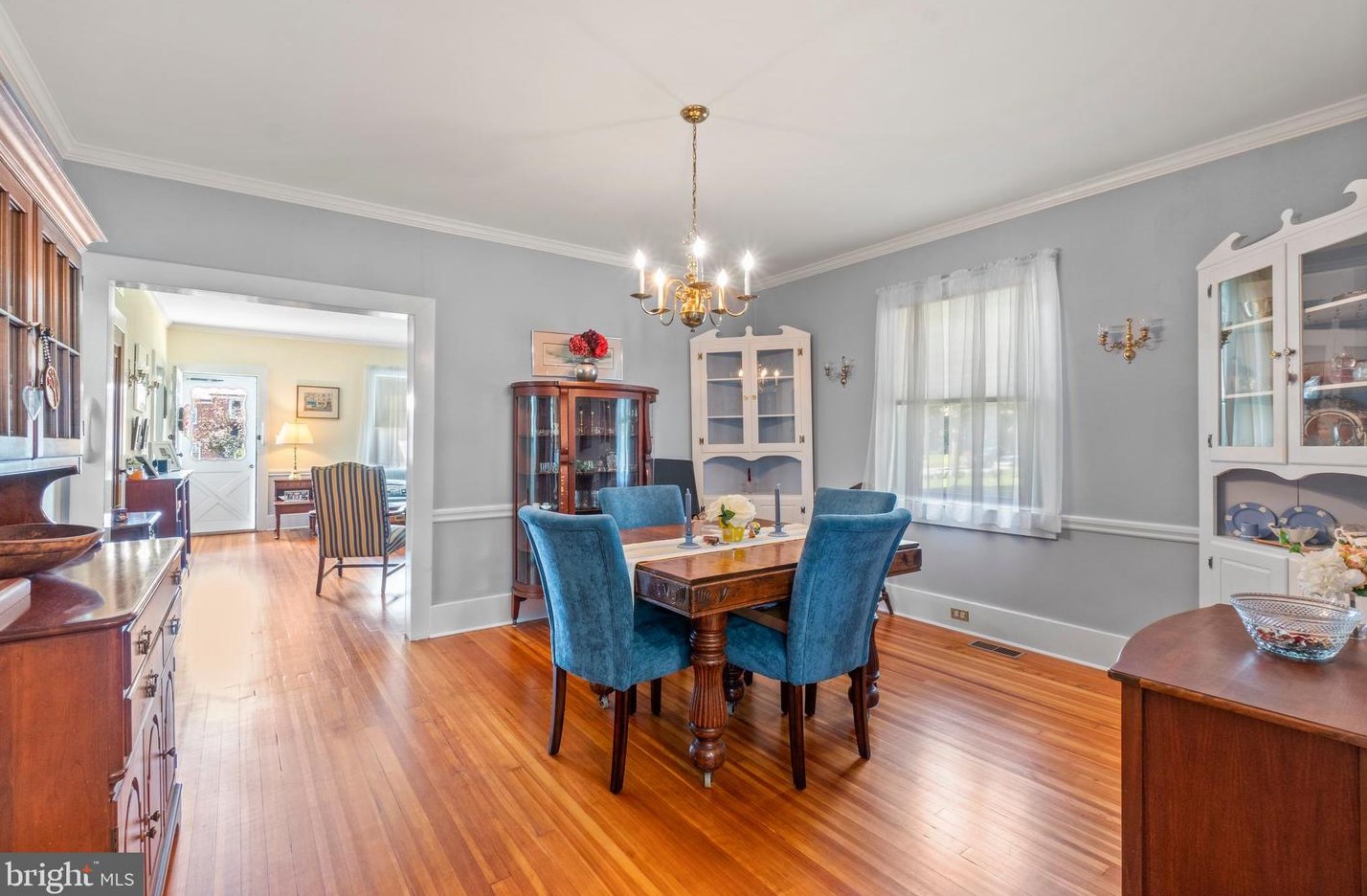 509 Academy Rd, Baltimore MD  21228-1813 exterior