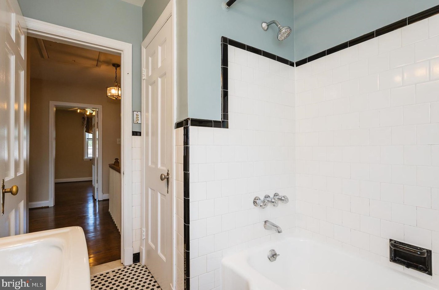 341 Stratford Rd, Baltimore MD  21228-1845 exterior
