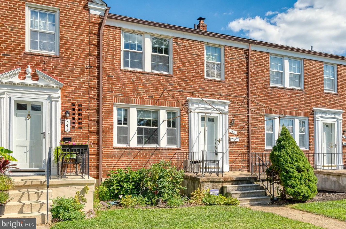 341 Stratford Rd, Baltimore MD  21228-1845 exterior