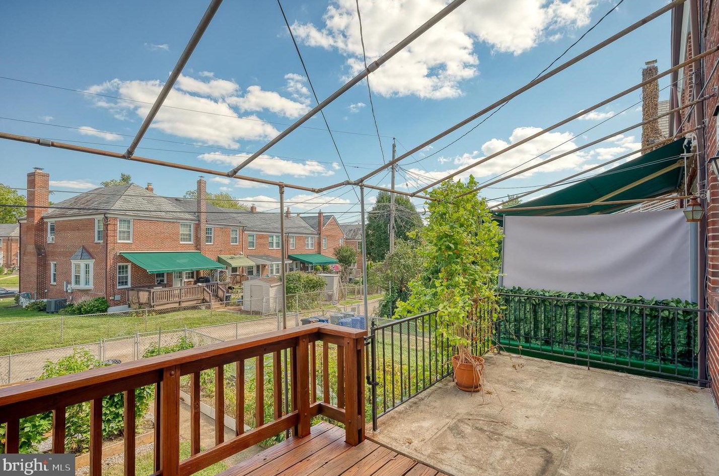 341 Stratford Rd, Baltimore MD  21228-1845 exterior