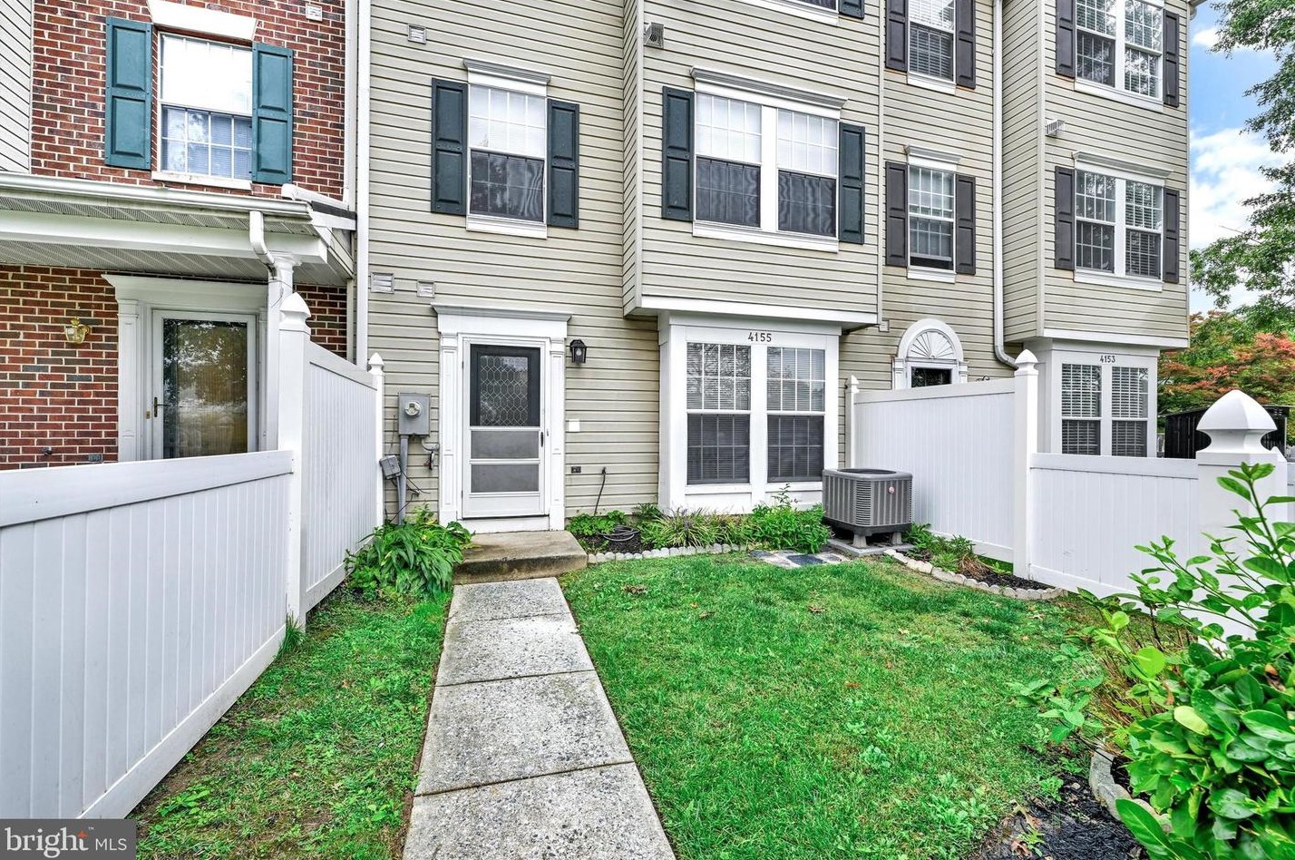 4155 Maple Path Cir, Baltimore MD  21236-5563 exterior