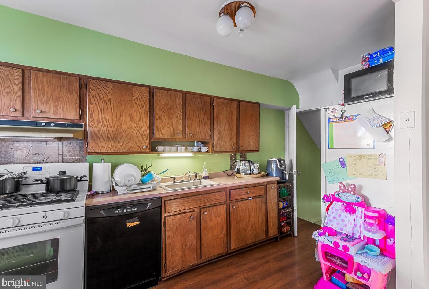 8019 Kimberly Rd, Baltimore MD 21222-2602 exterior