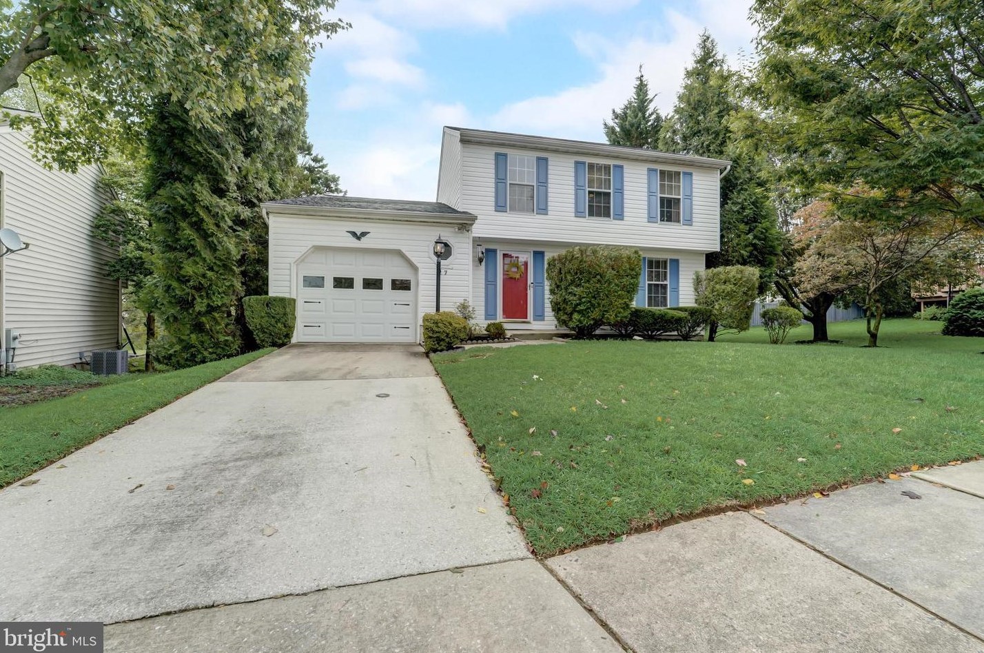 27 Highfields Dr, Baltimore, MD 21228-5343