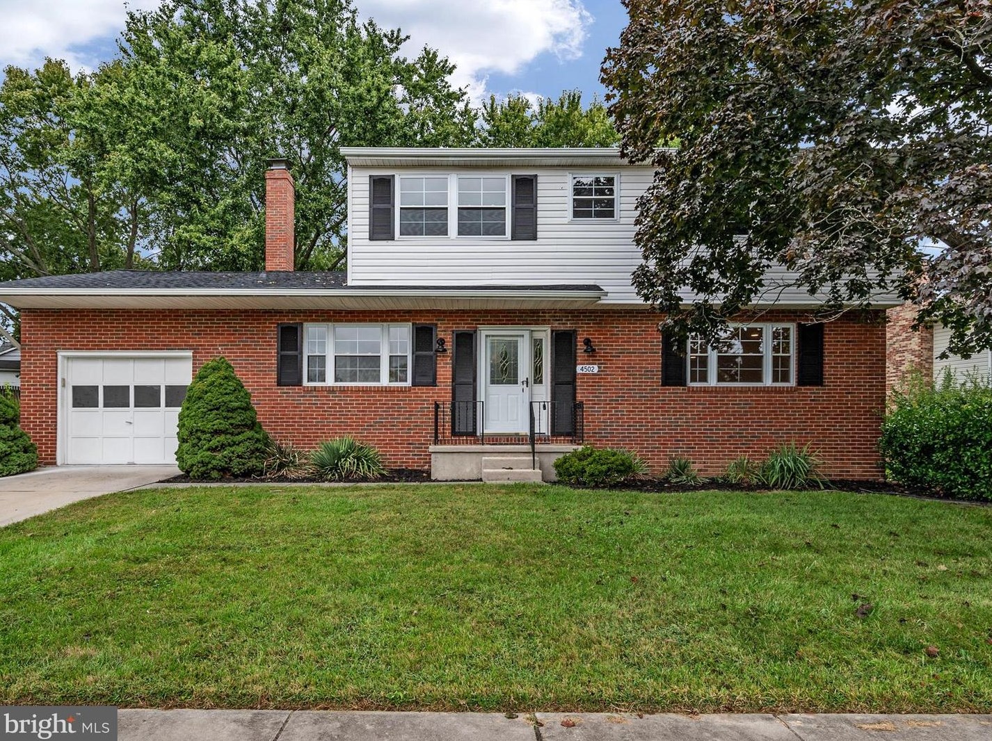 4502 Fieldgreen Rd, Baltimore, MD 21236-1817
