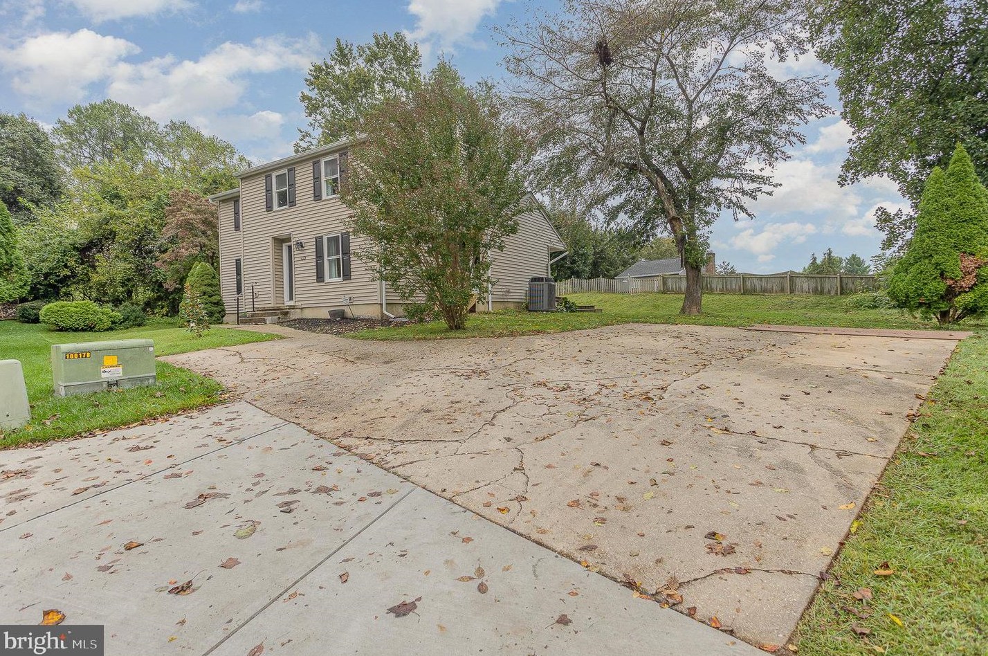 3918 Pinedale Dr, Baltimore, MD 21236-1622