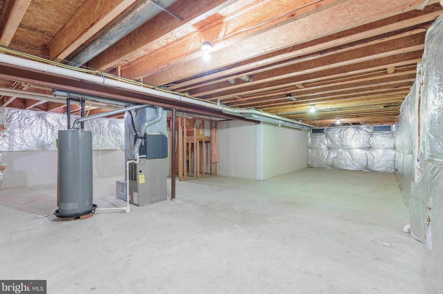 8205 Selwin Ct, Baltimore MD 21237-3363 exterior