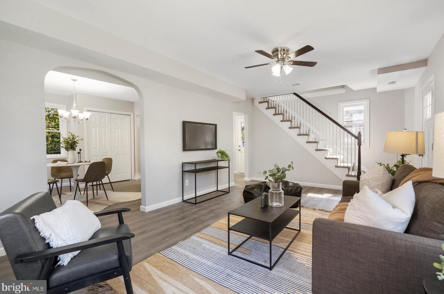 2710 Linwood Ave, Baltimore MD  21234-5629 exterior