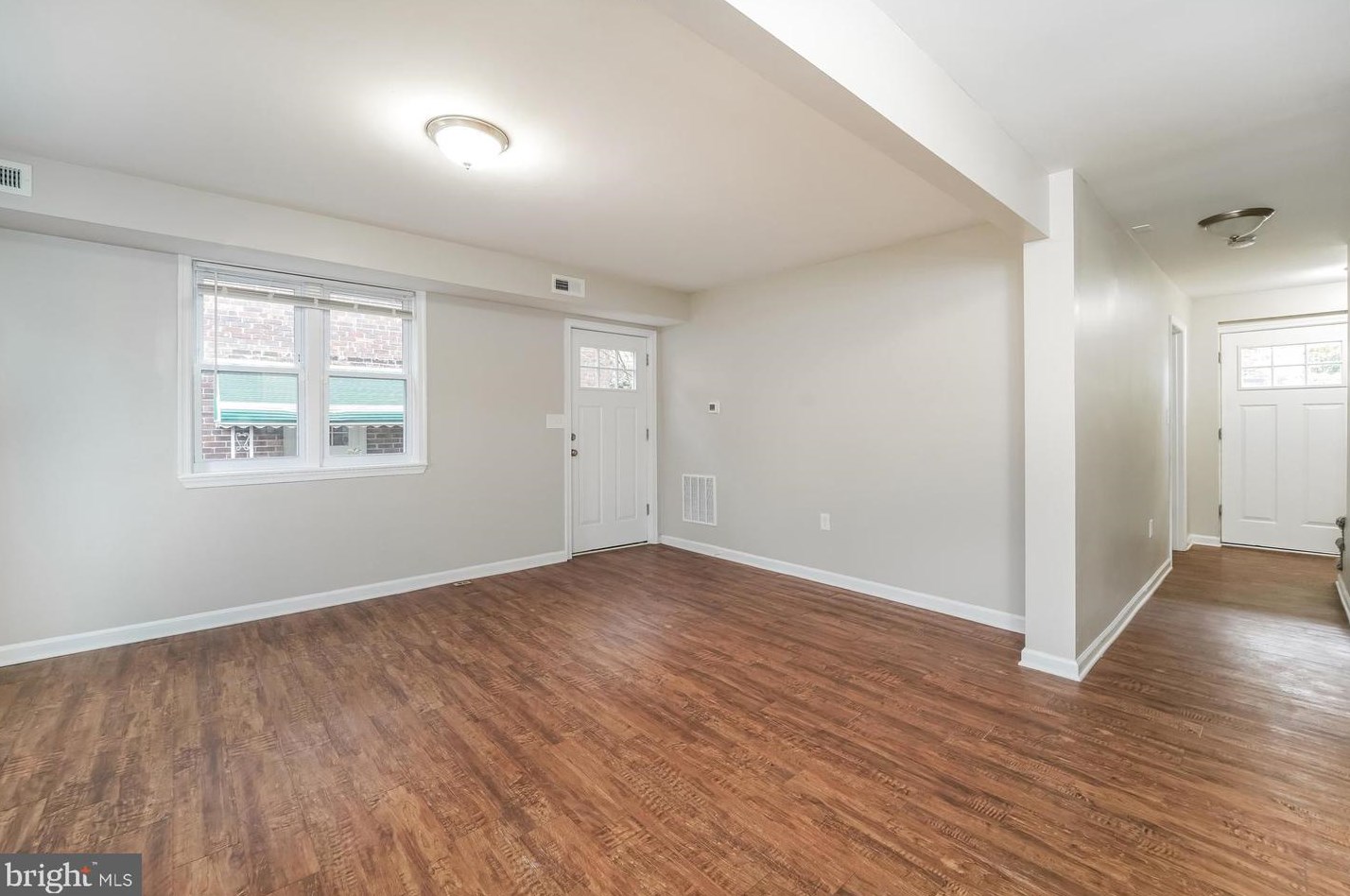 8541 Chestnut Oak Rd, Baltimore, MD 21234