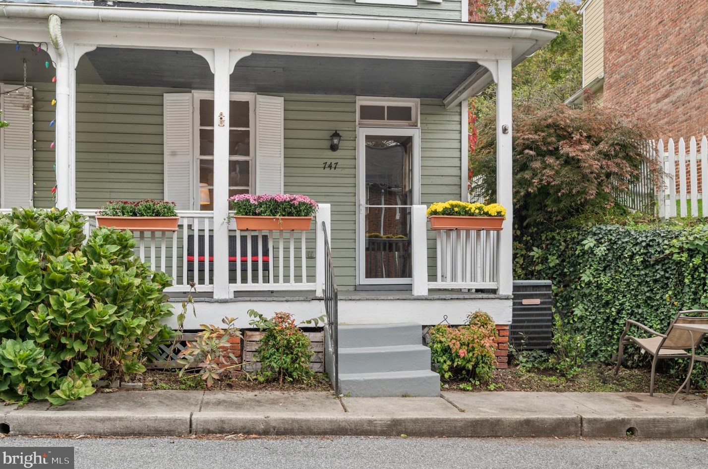 747 Oella Ave, Ellicott, MD 21043-4727