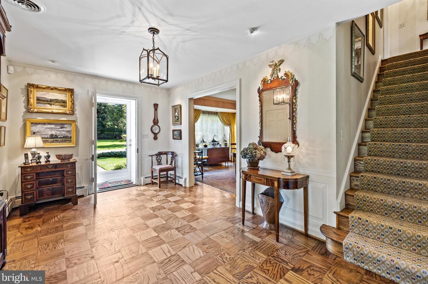 12 Meadow Rd, Baltimore MD 21225-2642 exterior