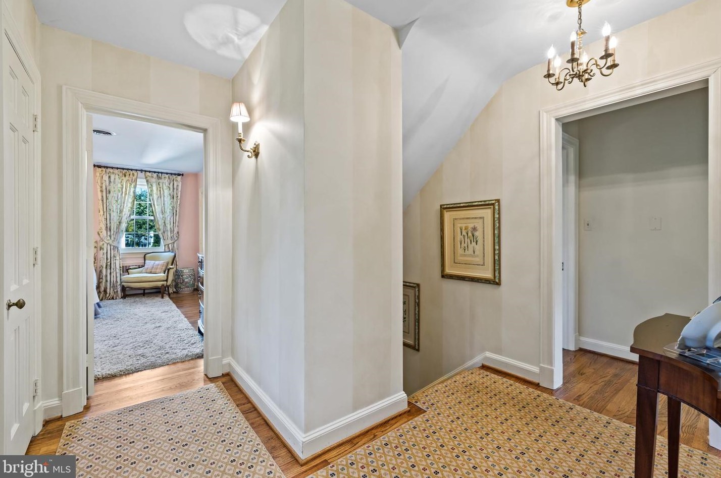 12 Meadow Rd, Baltimore MD 21225-2642 exterior