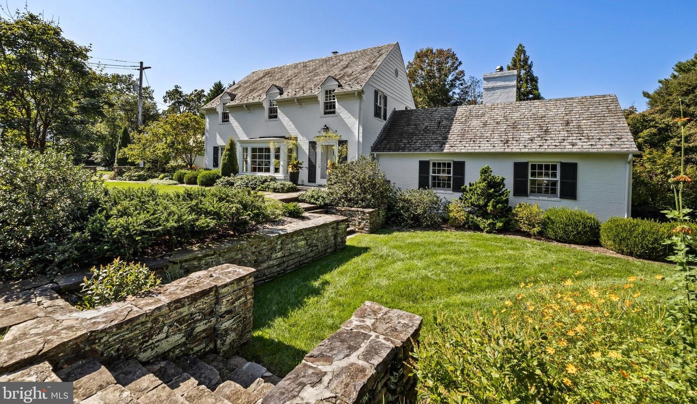 12 Meadow Rd, Baltimore MD 21225-2642 exterior