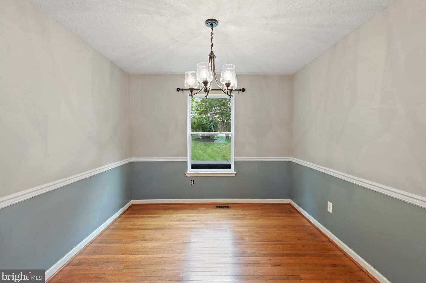 10 Malus Ct, Baltimore MD 21207-4400 exterior