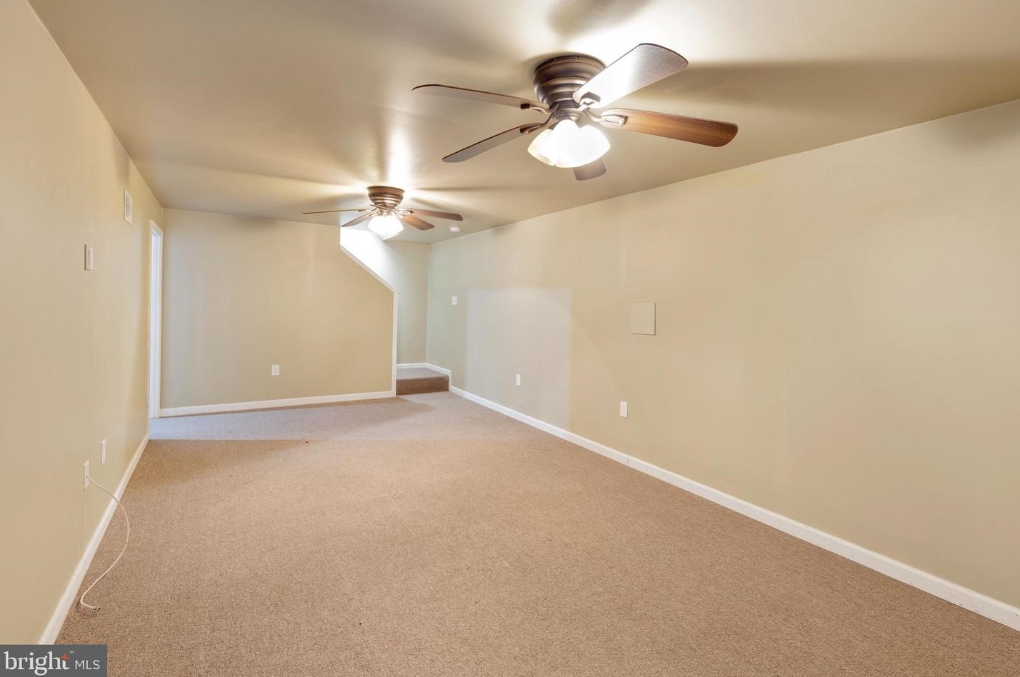 10 Malus Ct, Baltimore MD 21207-4400 exterior