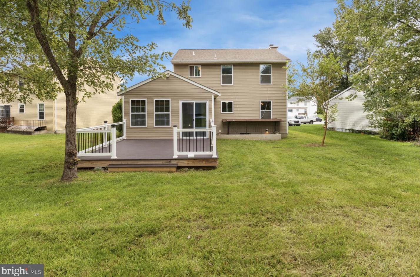 10 Malus Ct, Baltimore MD 21207-4400 exterior