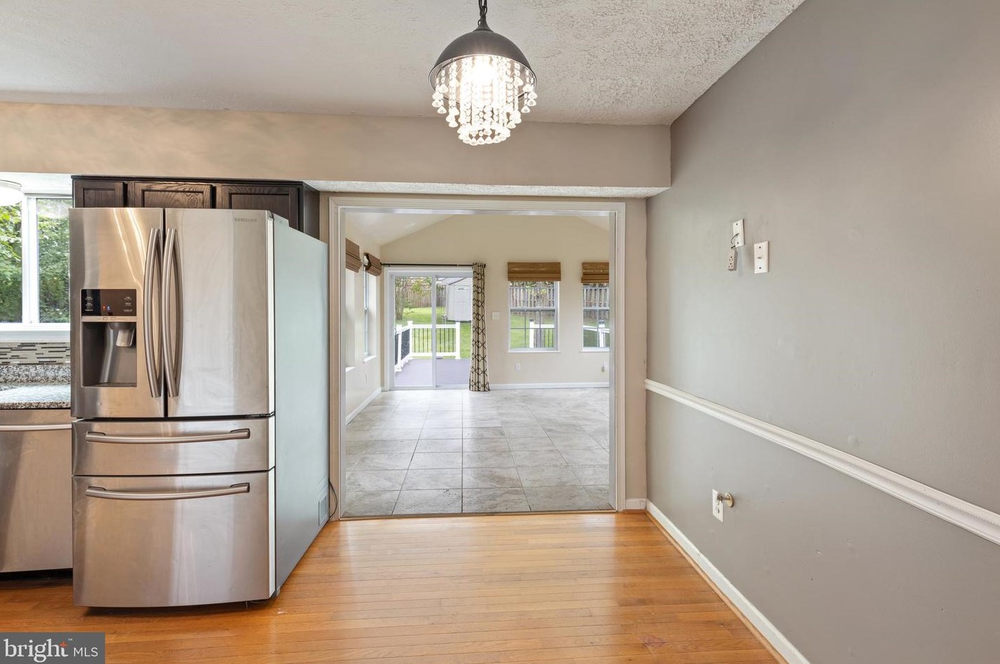 10 Malus Ct, Baltimore MD 21207-4400 exterior