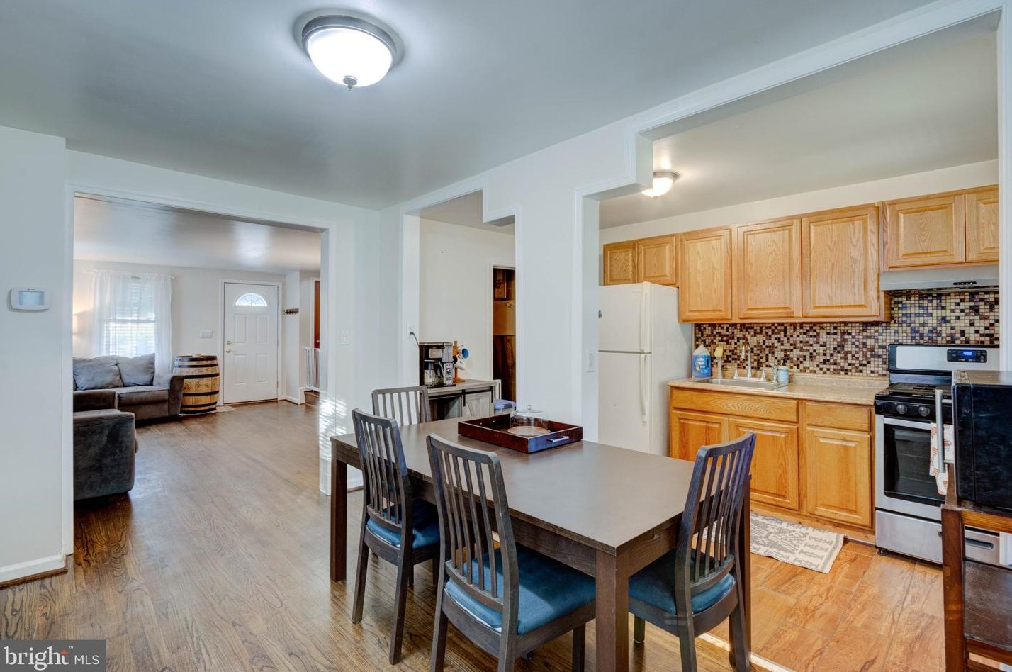 7513 School Ave, Baltimore MD 21222-3116 exterior