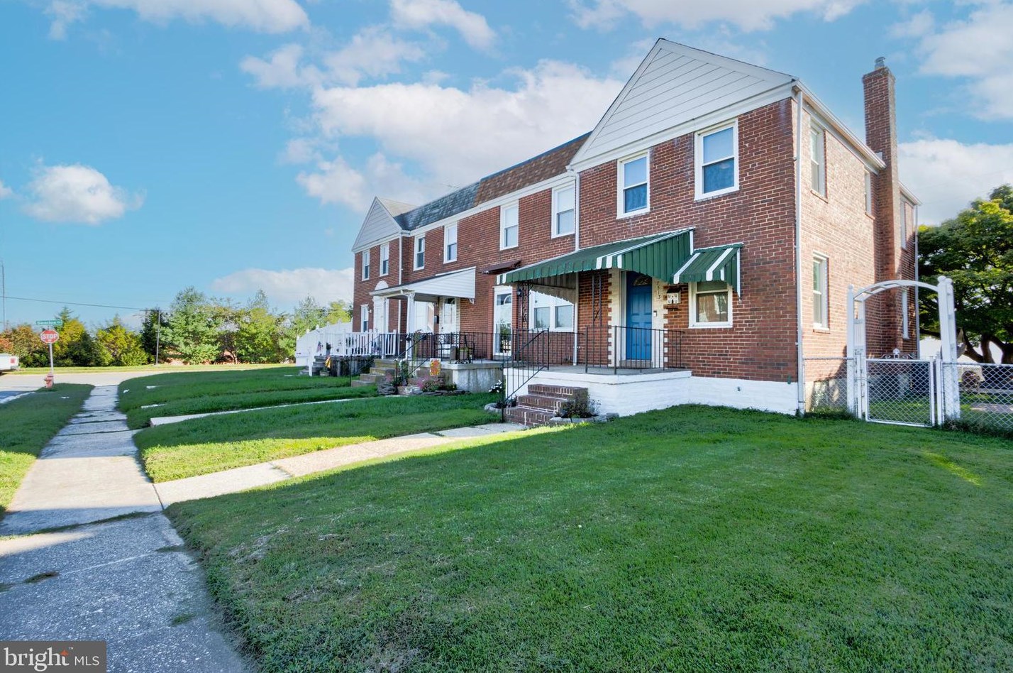 7513 School Ave, Baltimore, MD 21222-3118