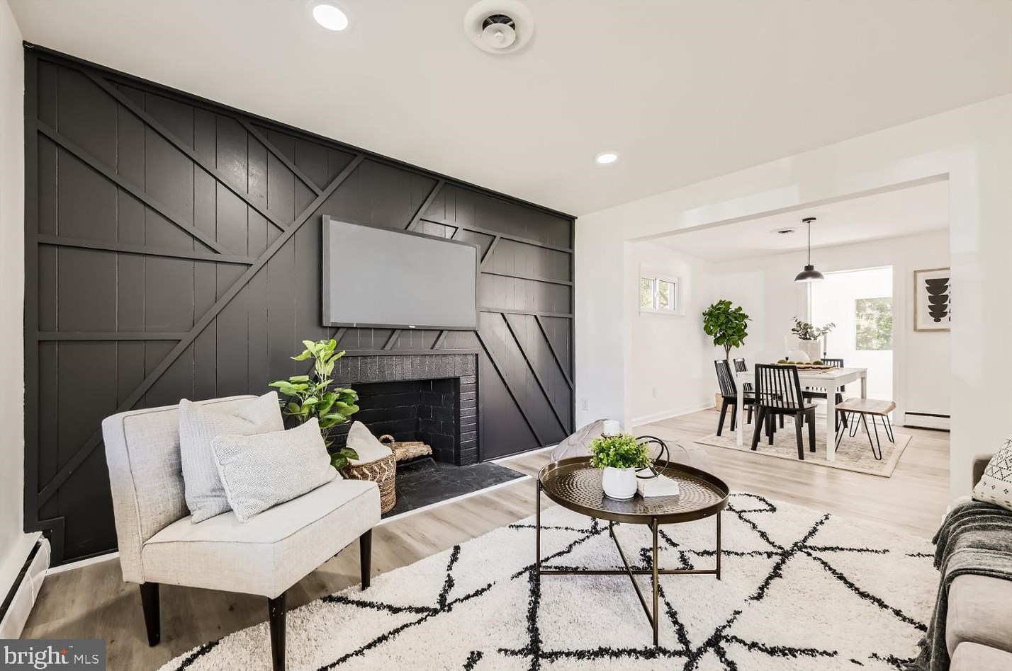 505 Stevenson Ln, Baltimore MD 21286-7601 exterior