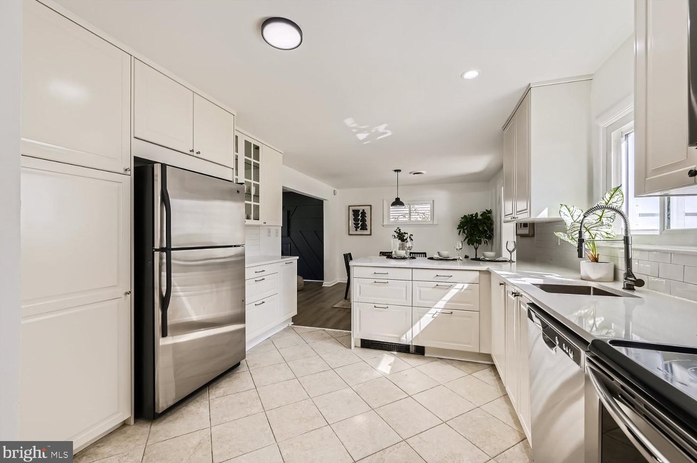 505 Stevenson Ln, Baltimore MD 21286-7601 exterior