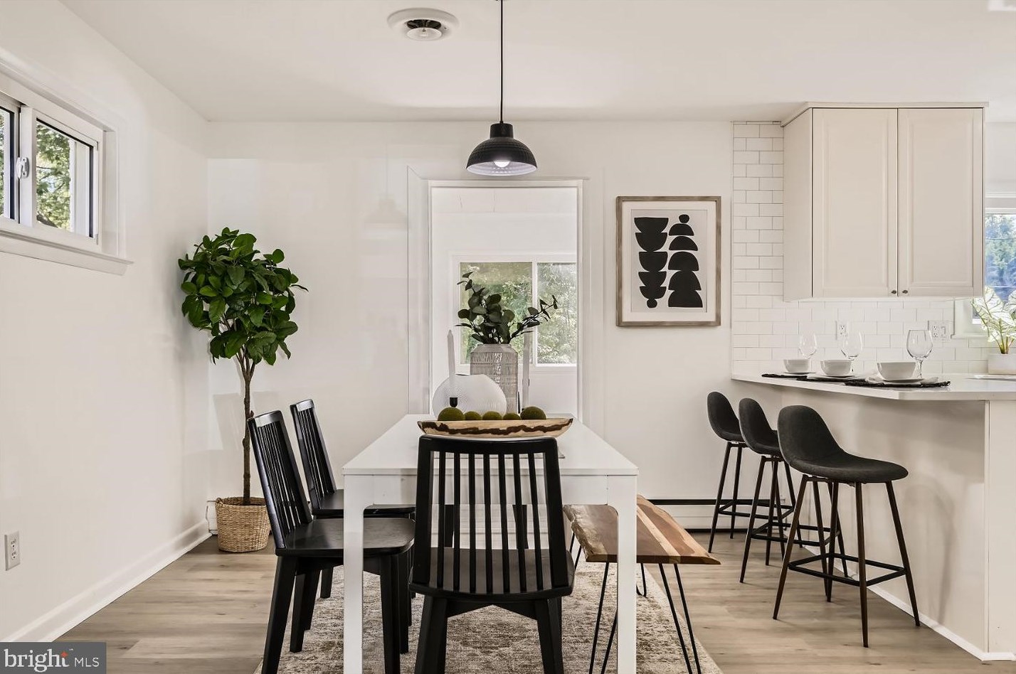 505 Stevenson Ln, Baltimore MD 21286-7601 exterior