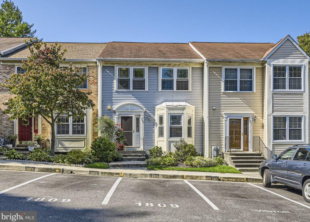 1809 Autumn Frost Ln, Baltimore, MD 21209-1103