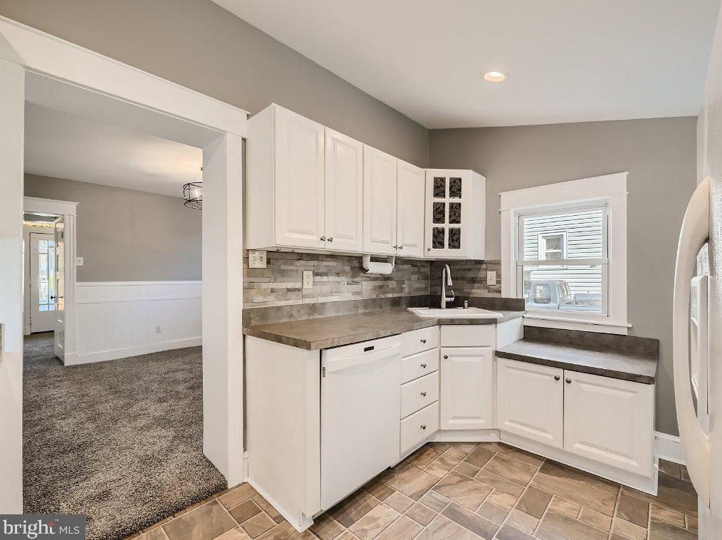 507 Dorsey Ave, Baltimore MD 21221-3506 exterior