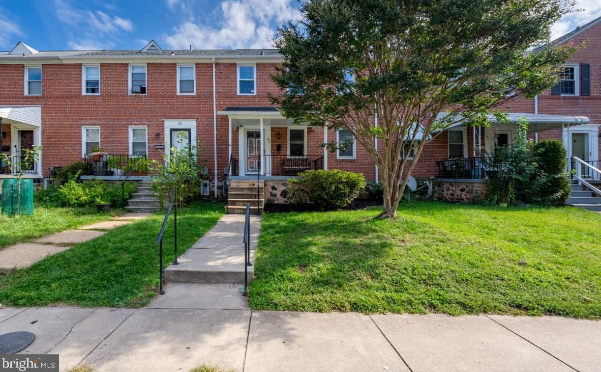 33 Briarwood Rd, Baltimore, MD 21228-2002