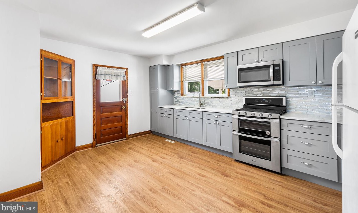 367 Townsend Rd, Baltimore MD 21221-6635 exterior